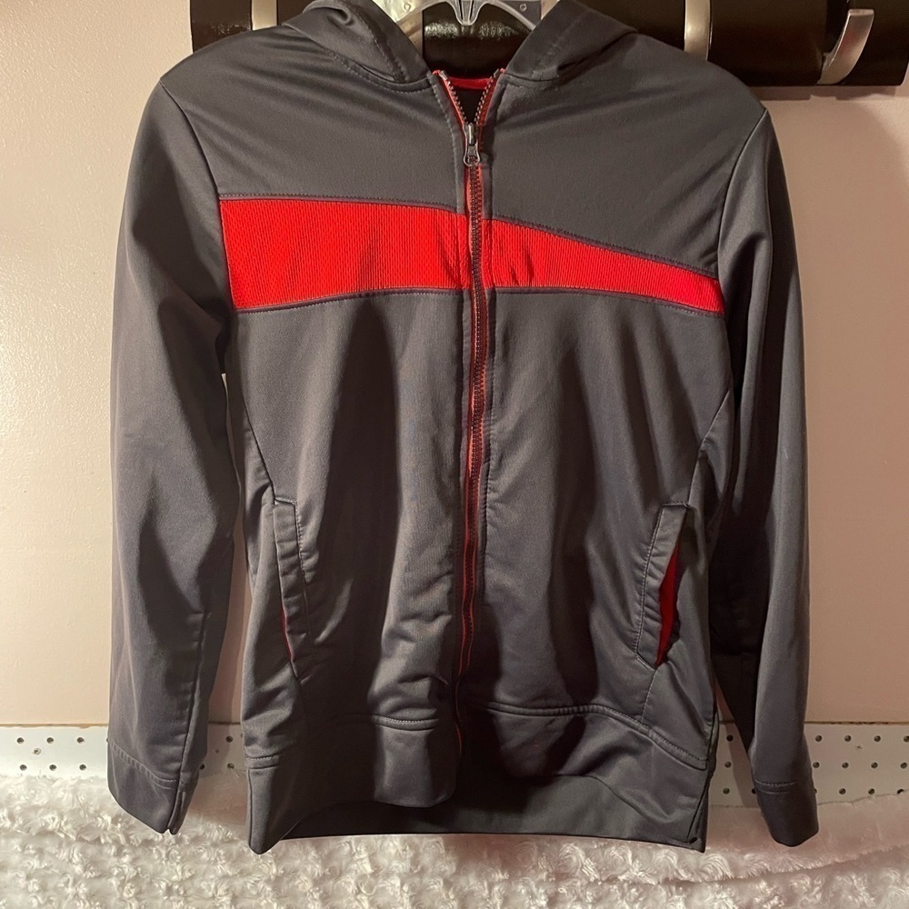 PREVIOUSLY OWNED GREAT CONDITION WOMEN’S STARTER ZIP UP HOODIE GRAY AND RED L - Picture 3 of 14